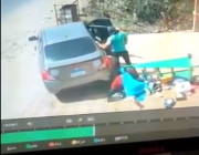 فيديو صادم.. لحظة اختطاف طفل في وضح النهار أمام والدته في مصر