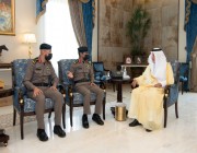 أمير مكة المكرمة يستقبل مدير شرطة المنطقة يرافقه قائد القوات الخاصة لأمن الطرق