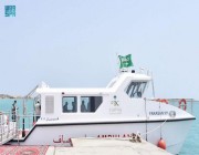 أمير منطقة جازان يدشن خدمة الإسعاف البحري بجزيرة فرسان