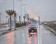 استمرار هطول الأمطار الرعدية على مناطق (جازان، عسير , الباحة) تمتد إلى مرتفعات مكة المكرمة