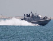 الزوارق الحربية الإسرائيلية تهاجم الصيادين في بحر غزة