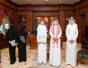 رئيس جامعة الملك خالد يكرم فريق الأمن السيبراني