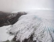 ظاهرة مناخية نادرة في “غرينلاند” تهدد المدن الساحلية
