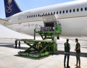 تحمل 2000 اسطوانة أو كسجين.. مغادرة طائرة تحمل الدفعة الأولى من المساعدات الصحية إلى تونس
