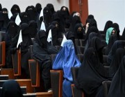 “طالبان” تقرر فصل الإناث عن الذكور في الجامعات الأفغانية.. وهذه طريقة التدريس إذا كان المدرس ذكراً
