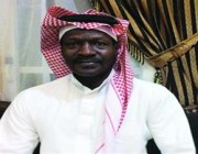 فيديو .. لاعب الاتحاد السابق “سعد بريك” يرفع الأذان من داخل أحد المساجد في جدة