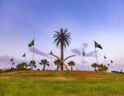الباحة تتوشح بأعلام الوطن وصور القيادة وتكتسي باللون الأخضر احتفالاً باليوم الوطني الـ 91