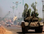 السودان: محاولة الانقلاب تم احتواؤها.. وسلاح المدرعات خارج السيطرة حتى الآن