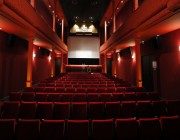 شاهد..ناقد سينمائي: أسعار تذاكر السينما في المملكة “مُرتفع” للغاية