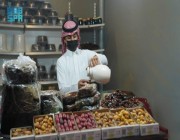 فعاليات وبرامج وأنشطة متنوعة بمهرجان التمر والعسل بمدينة المعارض
