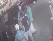 فيديو أغضب الأردنيين.. مجرمون يعتدون على شاب ويلقونه في صندوق السيارة