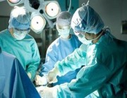 ​فريق طبي يٌنقذ طفلاً ابتلع “بطارية ليثيوم” بجازان