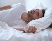 خرافات وحقائق عن انقطاع التنفس أثناء النوم.. فهل تعاني منه؟ (صور)