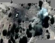 “التحالف” يبث لقطات استهداف الآليات العسكرية وعناصر ميليشيا الحوثي خلال فك حصار العبدية في مأرب