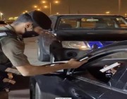 شاهد.. المرور السري يُكثف حملاته بطرق الرياض ويضبط عدداً من المُخالفات
