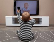 ما تأثير التلفاز على الأطفال الرضع؟ بعض التأثيرات خطيرة