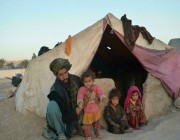 خشية الجوع والفقر.. عائلة أفغانية تبيع بناتها تحت حكم حركة طالبان
