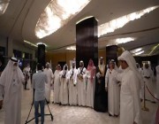 فيديو.. حفل زواج جماعي لـ 260 عريساً وعروسة في الرياض