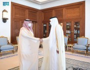 أمير قطر يبحث تطوير العلاقات الثنائية مع الأمير تركي بن محمد بن فهد