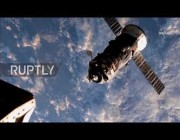 لحظة التحام المركبة الفضائية الروسية “بروغريس” بمحطة الفضاء الدولية