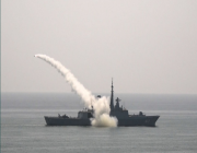 “نسيم البحر13”.. القوات البحرية الملكية تنفذ رماية بالصواريخ على الأهداف البحرية (صور)