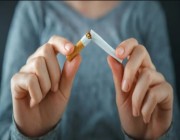 أخصائية: التدخين يسبب شيخوخة البشرة المبكرة.. وتناول هذه الأصناف يقلل من أضراره