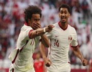 قطر تفوز على عمان بثنائية وتتأهل للدور الثاني بكأس العرب (فيديو)