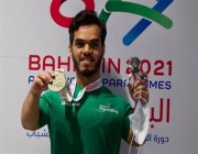 عدنان محمد نور يُتوج بذهبية رفع الأثقال بدورة الألعاب البارالمبية الآسيوية (فيديو وصور)