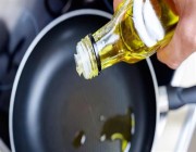 باحث في علم المسرطنات يوضح المدة المناسبة للقلي بزيت الزيتون