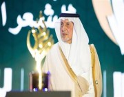 شاهد.. تأثر الأمير خالد الفيصل عند حديثه عن أخيه الراحل الأمير عبدالله