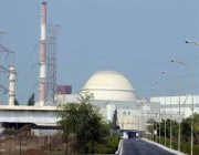 إيران تقول الانفجارات قرب محطة بوشهر النووية بسبب تدريبات للدفاع الجوي