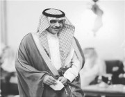 أمير الرياض بالنيابة يؤدي صلاة الميت على الأمير نهار بن سعود بن عبدالعزيز