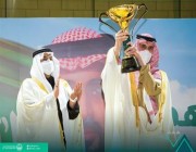 الأمير سعود بن سلمان يفوز بكأسي ولي العهد للخيل.. وهكذا علق على إنجازه (فيديو)