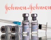 أمريكا توجه ضربة قوية للقاح “جونسون”.. وتوصي باستخدام هذين اللقاحين بدلا منه