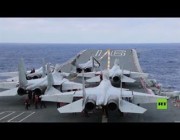 إقلاع مقاتلات من حاملة طائرات “لياونينغ” الصينية