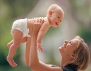الرضاعة الطبيعية تحمي الأطفال من السرطان والسكري