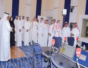 الوفد الإعلامي المرافق لسمو ولي العهد يزور مجمع وزارة الإعلام البحرينية