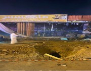 فيديو| رصد الأضرار الواقعة بعد سقوط المقذوف المعادي  في صامطة بمنطقة جازان