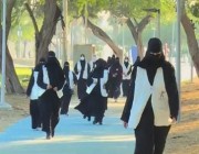 يضم 700 سيدة.. مواطنة تؤسس أكبر فريق نسائي لممارسة المشي في المملكة (فيديو)