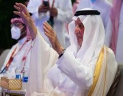 أمير مكة يتفاعل مع الألوان الشعبية ويؤدي “الخطوة الجنوبية” برالي داكار السعودية 2022