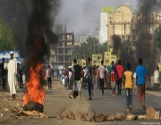 مسعفون: مقتل 7 في حملة على المسيرات الاحتجاجية بالعاصمة السودانية