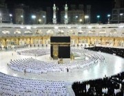 إصدار أكثر من 293 ألف تصريح للصلاة والعمرة في المسجد الحرام أمس