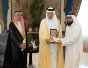 أمير مكة يكرم الفائزين في مسابقة الملك سلمان لحفظ القرآن الكريم وتلاوته وتفسيره (فيديو)