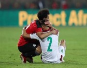 صورة لمحمد صلاح وأشرف حكيمي بعد مباراة مصر والمغرب تثير الإعجاب