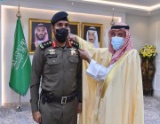 أمير نجران يقلد قائد القوة الخاصة لأمن الطرق بالمنطقة رتبة عقيد