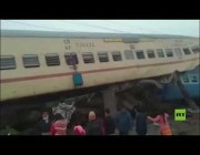 انقلاب قطار بعد خروجه عن السكة الحديدية في الهند