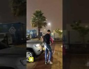 “جوناثان” يصل إلى ملعب مرسول بارك لدعم لاعبي النصر أمام الفيصلي