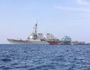 في يوم واحد.. البحرية الأمريكية والبريطانية تصادر شحنات أسلحة ومخدرات إيرانية في خليج عمان