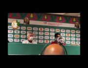 لاعب مغربي يصر على التحدث بالعربية في مؤتمر بالكاميرون رغم إجادته الإنجليزية والفرنسية