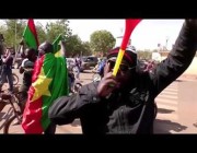 مواطنو بوركينا فاسو يحتفلون بالانقلاب الذي وقع في بلادهم